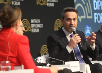 Bayraktar: Türkiye Enerji Piyasası Sarsıntılara Karşı Dirençli