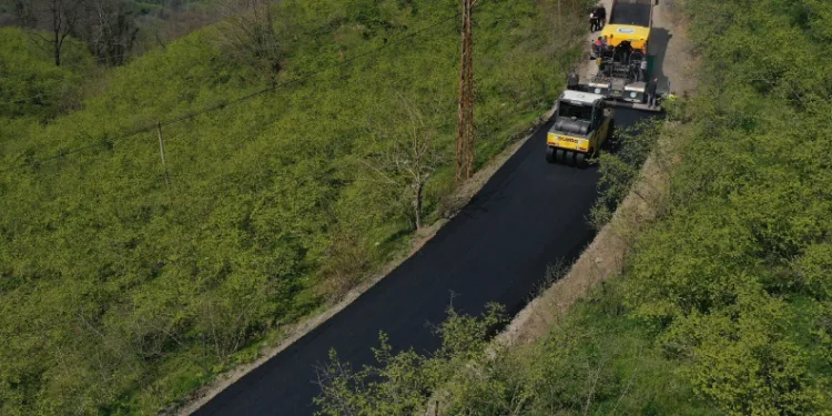 Ordu’nun kırsalında ulaşım güçleniyor