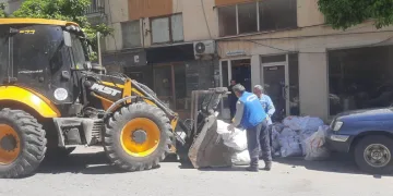 Akdeniz’de moloz ve atık seferberliği sürüyor
