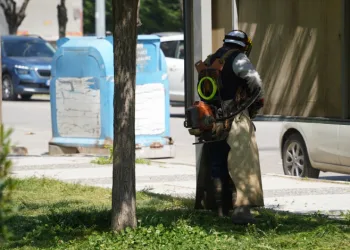 Yunusemre’de yaz mesaisi başladı