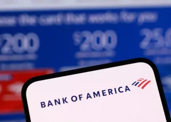 BofA, İran Şokunun Ardından Üç Sektör için Alım Verdi: Dolar Pozisyonlarına ise Uyarı