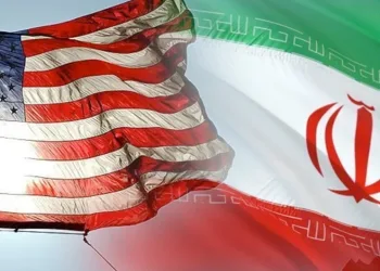 Trump’ın Açıklamaları Sonrası İran Hürmüz Boğazı’nı Yeniden Kapattı: Boğaz’dan Geçmeye Çalışan Gemilere Ateş Açıldı