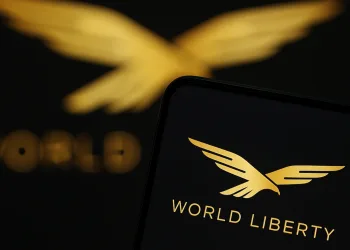 Trump’ın Projesi WLFI’da Kritik Teklif Geçti: 2 Yıl Kuralı