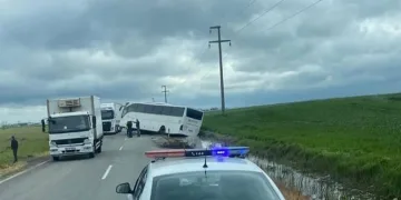 Edirne’ye 1 Mayıs kutlamalarına giden işçileri taşıyan otobüs kaza yaptı