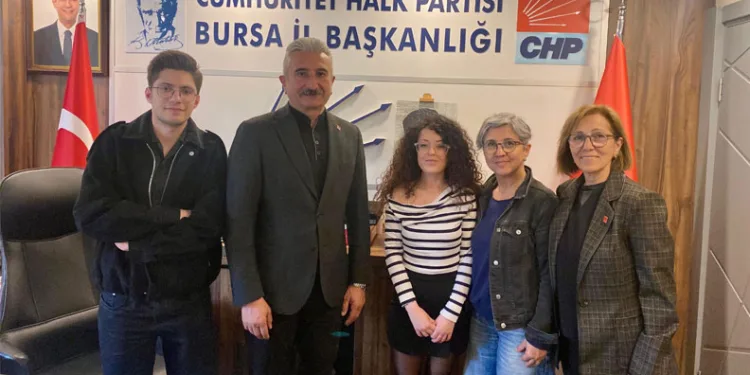 Bursa’da Hayvan Hakları İçin Kritik Zirve: “Barınaklarda Şeffaflık Şart”