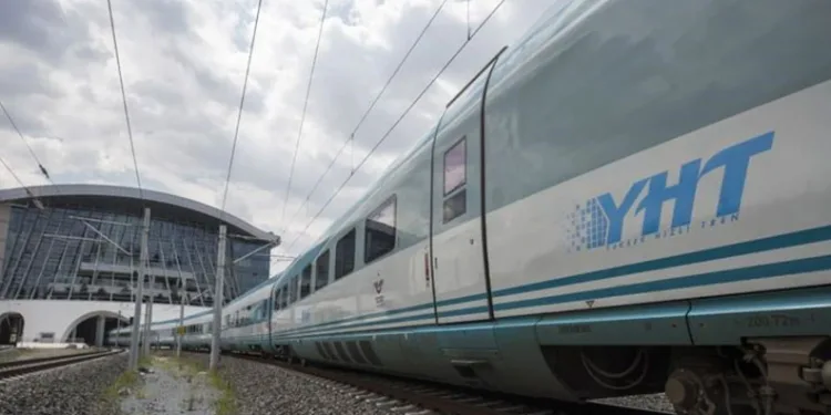 Güney’de Hızlı Tren Devrimi: 6,5 Saatlik Yol 2 Saat 15 Dakikaya İniyor!