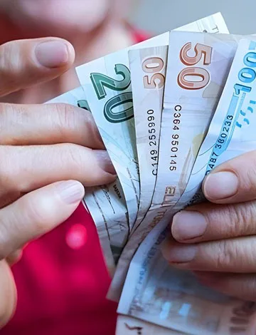 Emeklilerin Gözü Aydın: Maaş ve İkramiye Takvimi Belli Oldu!