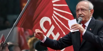 Kemal Kılıçdaroğlu’ndan İlk Açıklama: “Türkiye’ye ve CHP’ye Hayırlı Olsun”