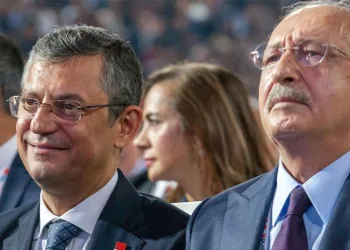 Özgür Özel : “Genel Merkezimize Sahip Çıkacağız, Bayramda Buradayız”
