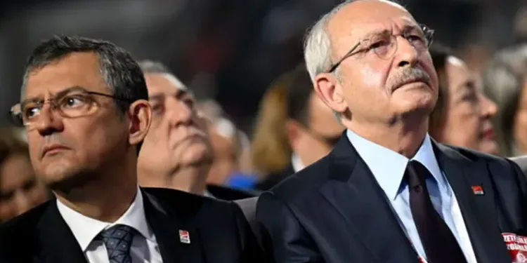 Kılıçdaroğlu’ndan Özgür Özel’e İlk Mesaj: “Yeni Görevi Hayırlı Olsun”