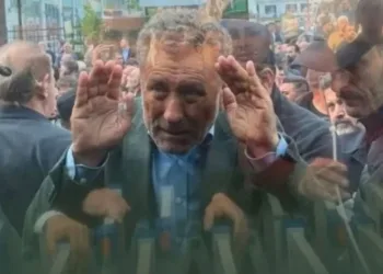 Bursa Erkek Lisesi mezunlarından Sarıbal için ihraç çağrısı!