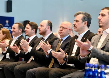AK Parti Teşkilat Başkanı Büyükgümüş: “Siyaseti koltuk kapma oyunu olarak görmedik”