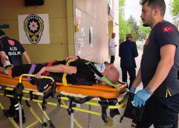 Bursa’da motosiklet sürücüsü kazada yaralandı