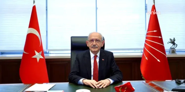 Kılıçdaroğlu Koltuğuna Oturduğu An ilk Fotoğraf Geldi