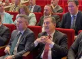 Orman işçilerinin yakınına yıldırım düştü, o anlar korkuya neden oldu