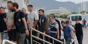 Kaçakçılık operasyonlarında 30 kişiye işlem yapıldı