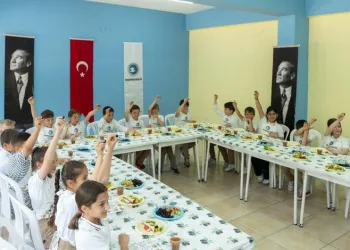 Geleceğin Sofraları Erdek’te Kuruldu: Minik Şefler Zeytin Kültürüyle Buluştu