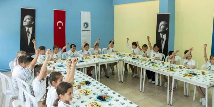 Geleceğin Sofraları Erdek’te Kuruldu: Minik Şefler Zeytin Kültürüyle Buluştu
