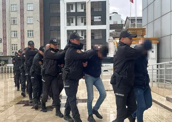Kırıkkale’de firari 2 hükümlü yakalandı