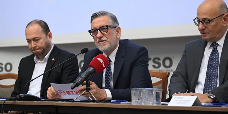 Efkan Ala’dan CHP’ye Sert Eleştiri: “Muhalefetin İçi Orta Doğu Kadar Karışık”