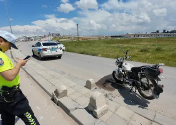 Otomobilin çarptığı yaya yaralandı