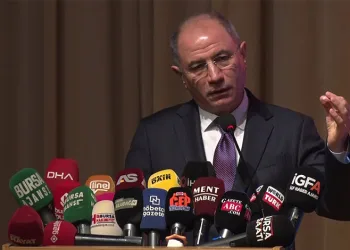Efkan Ala’dan CHP’ye Sert Eleştiri: “Muhalefetin İçi Orta Doğu Kadar Karışık”