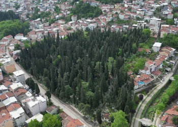 Bursa’da mesire alanı bir günde çöplüğe döndü