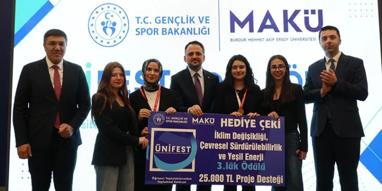 Gemlik’te işgal edilen otopark ve tuvaletlere kaymakamlık müdahalesi