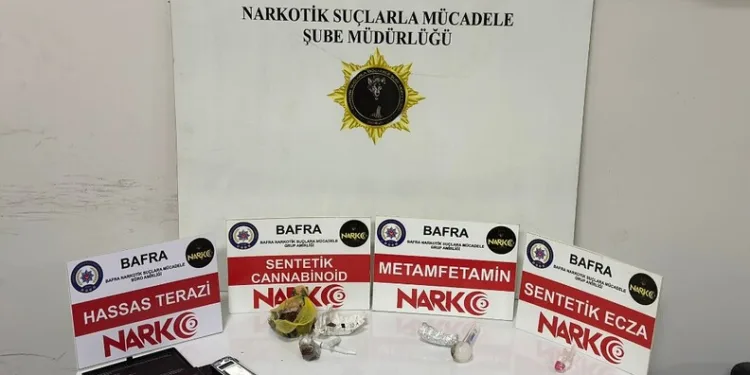Samandağ’da şarampole devrilen otomobilin sürücüsü yaralandı