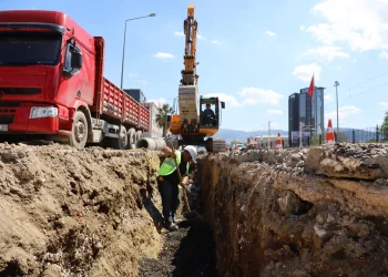 Büyükşehir Bursa’nın yeni yerleşimlerinde altyapıyı güçlendiriyor