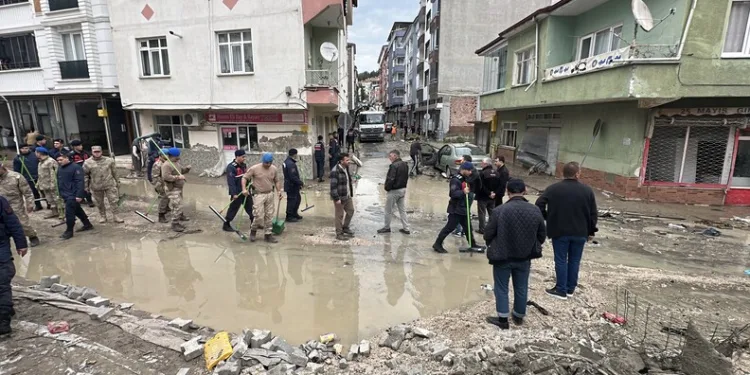 Fındık bahçesinden uçuruma düşen adam hayatını kaybetti