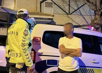 4’üncü kez alkollü yakalandı, “Beni reklam yapacaksın” diyerek sitem etti
