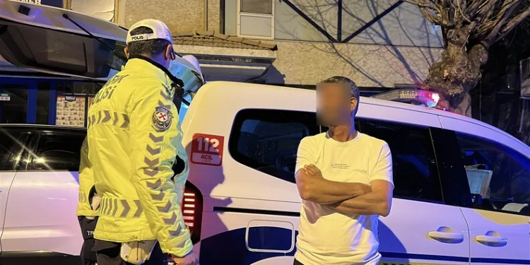 4’üncü kez alkollü yakalandı, “Beni reklam yapacaksın” diyerek sitem etti
