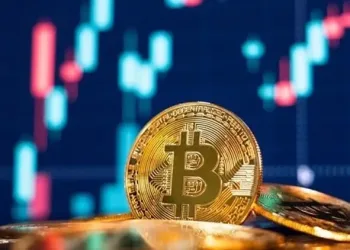 Kripto Piyasasında Hareketli Gece: Bitcoin 82 Bin Doları Aştı!