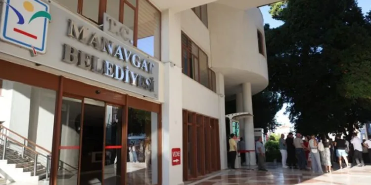Manavgat Belediyesine yönelik yolsuzluk yolsuzluk davasında karar