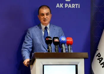 Ömer Çelik’ten Özgür Özel’e tepki