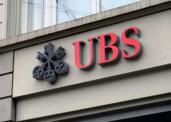 UBS’ten Gümüş Fiyatlarına Revizyon: Talep Zayıflıyor, Hedef Aşağı Çekildi!