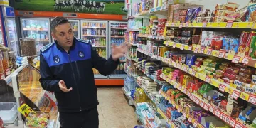 Zabıta ekiplerinden bakkal ve marketlere denetim