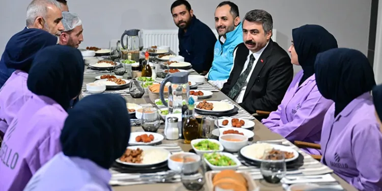 Başkan Yılmaz’dan emekçilere 1 Mayıs ziyareti