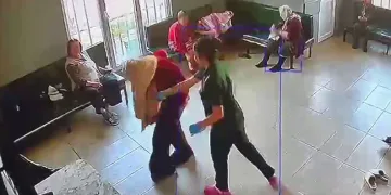 Yaşlı bakım merkezinde skandal görüntüler