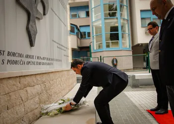 Erkan Aydın’dan Saraybosna’da anlamlı temas