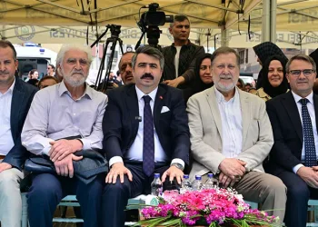 Yıldırım’da Erguvan Bayramı coşkusu sona erdi