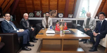 Şadi Özdemir’den Bursaspor’a tebrik ziyareti