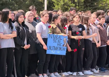 Bursa’da vefat eden okul müdürü için veda töreni düzenlendi