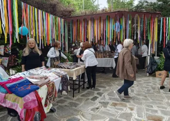 Bursa’da Balkan esintili kermes yoğun ilgi gördü