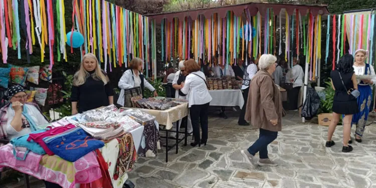 Bursa’da Balkan esintili kermes yoğun ilgi gördü