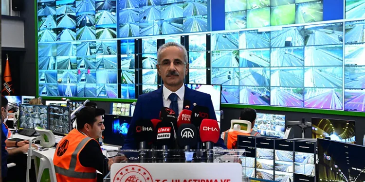 “AUS Merkezimizde bayram trafiğini anlık olarak takip edeceğiz”
