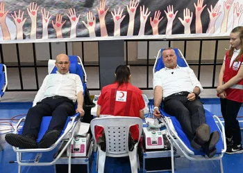 Karacabey’de “Kan Bağışçıları Günü”Ne Büyük Katılım