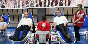 Karacabey’de “Kan Bağışçıları Günü”Ne Büyük Katılım