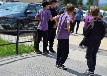 Bursa’da 28 öğrenci zehirlenme şüphesiyle hastaneye kaldırıldı